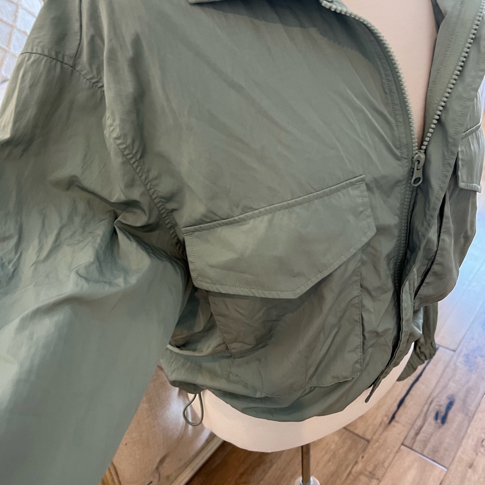 Yogalicious Sage Utility Jacket - Picture 3 of 9